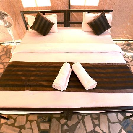 Nova Patgar Tents Hotel Bhuj Exterior foto